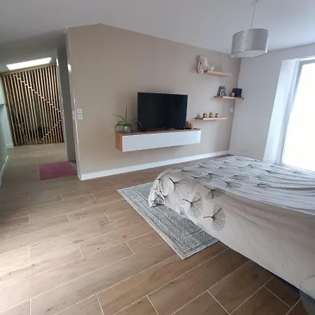 Daire La Grange Du Reval *